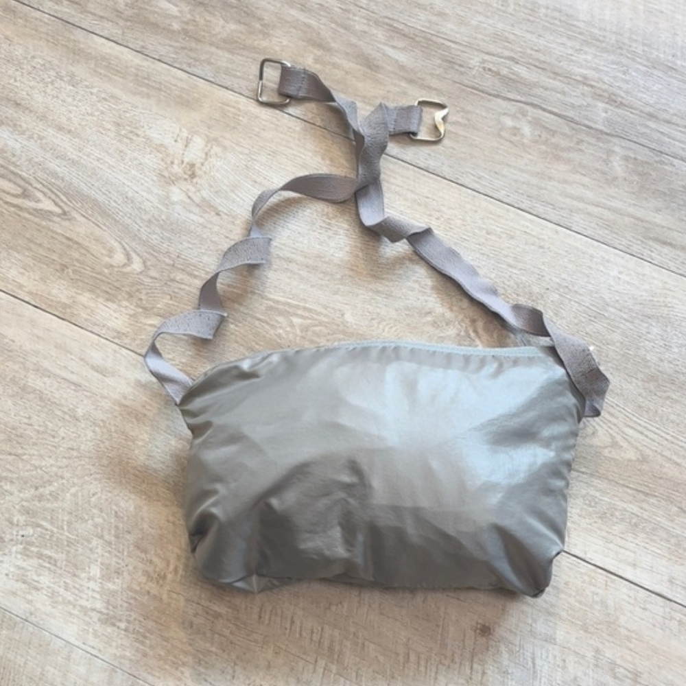 Lacoste Taupe Hooded Windbreaker Folds Into Pocket - Picture 6 of 6
